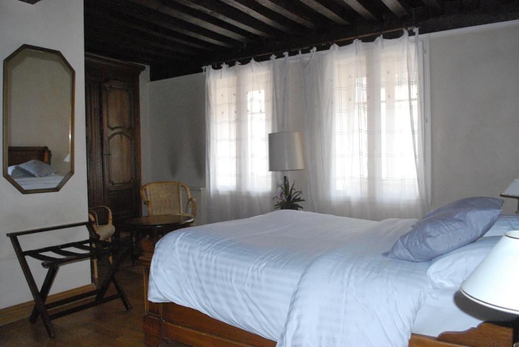 Hotel Chez Camille à Arnay-le-Duc Extérieur photo